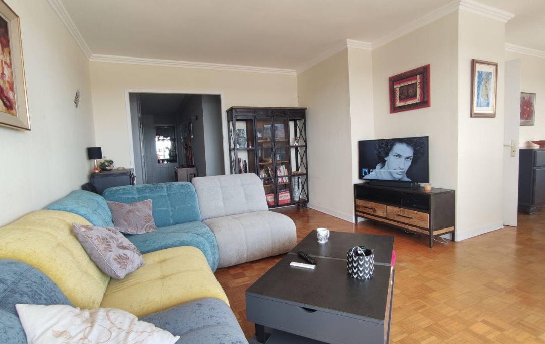 FAMICITY : Appartement | CHALON-SUR-SAONE (71100) | 93 m2 | 190 800 € 