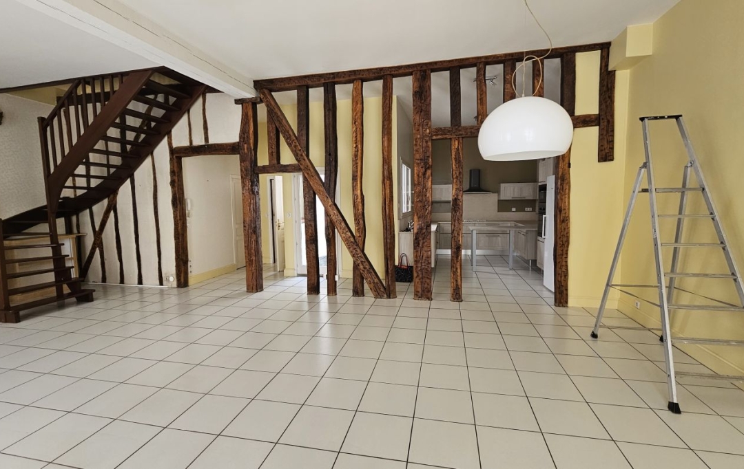 FAMICITY : Apartment | CHALON-SUR-SAONE (71100) | 199 m2 | 422 000 € 